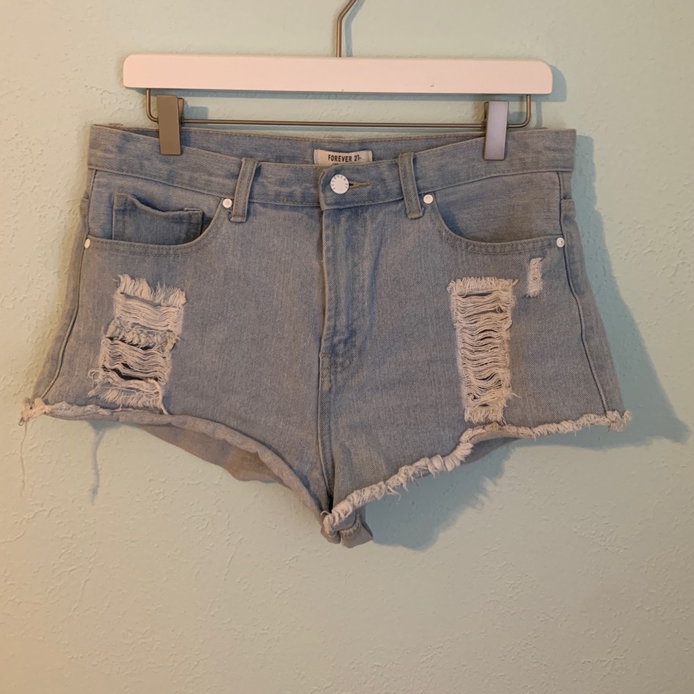 Forever 21 light wash shorts